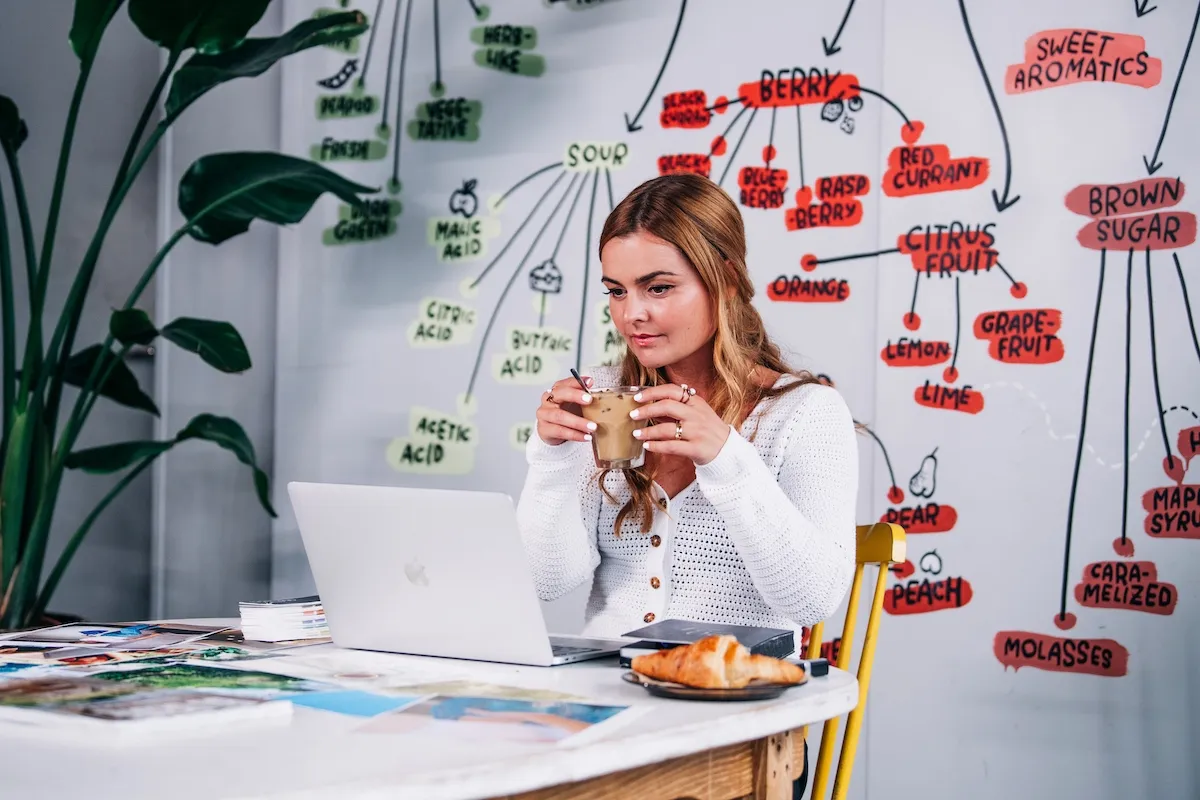 Elísabet og BYKO gerðu saman fallegt litakort